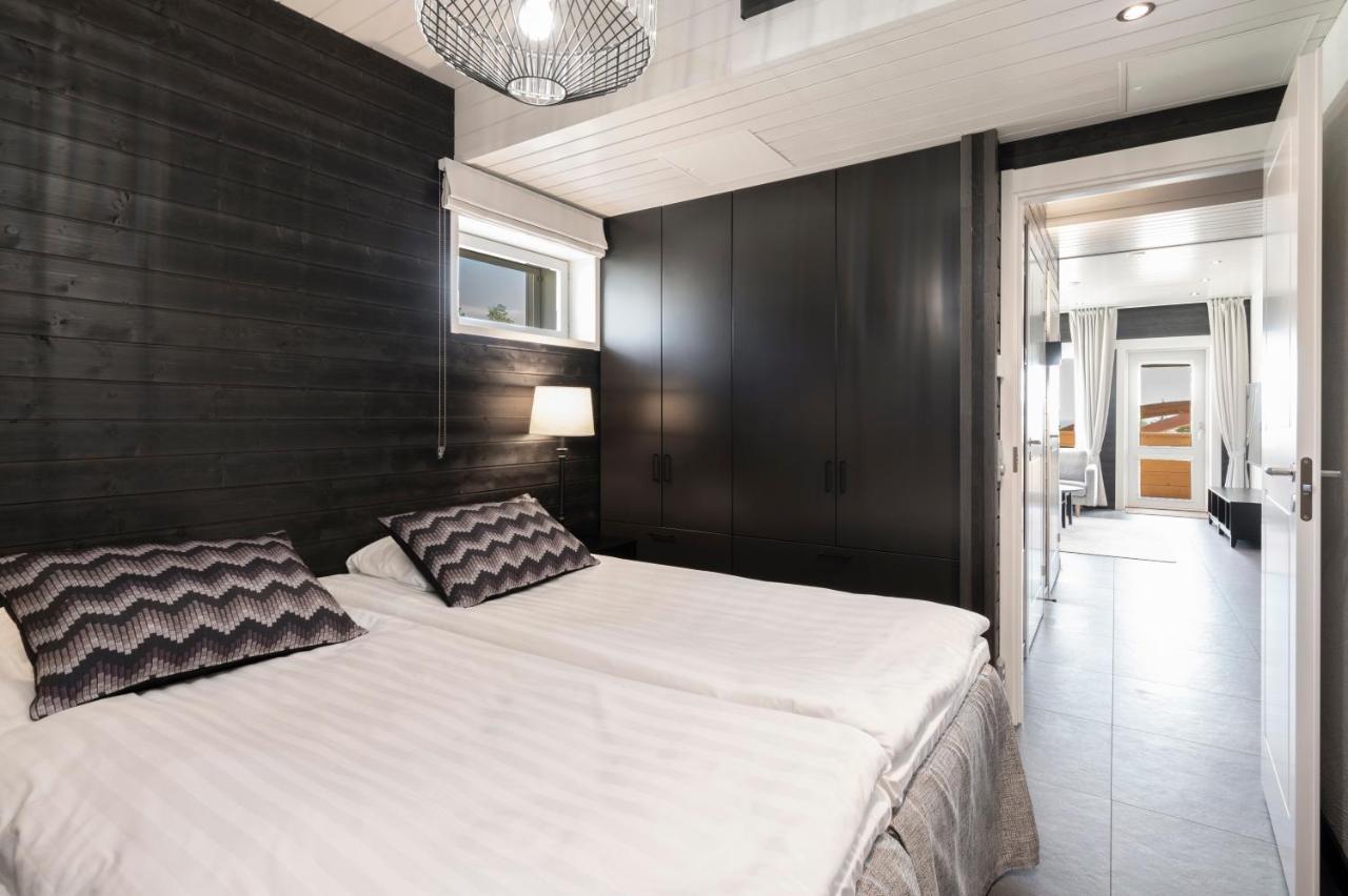 Ski-Inn Pyhaelinna Pyhatunturi Екстер'єр фото